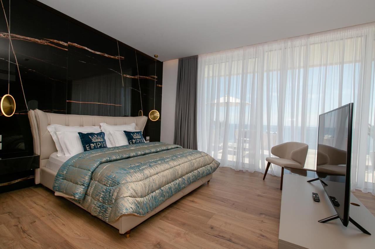 Empire Beach Resort Adults Only Dhërmi Eksteriør bilde